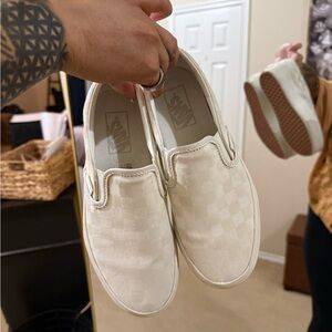 Women’s Checkered platform vans